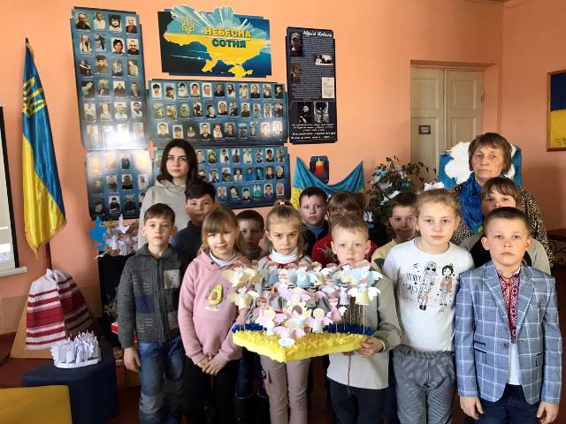 Представлення робіт. Студентка групи ПО-41 Талабан Марія (Лановецька ЗОШ І-ІІІ ступенів № 1 ім. Юрія Коваля Тернопільської області)